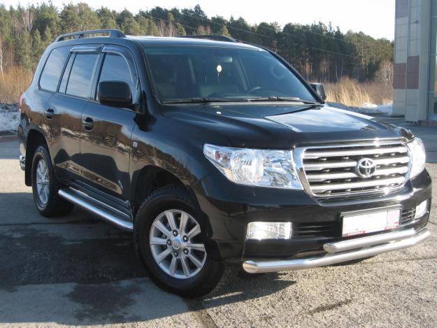 Toyota Land Cruiser 200